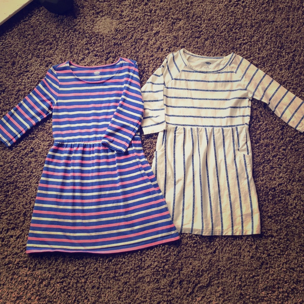 2 Old Navy Long Sleeve Girls Dresses Size S (6-7)